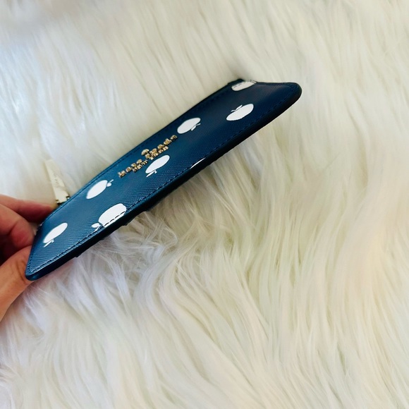 Like new Kate Spade wallet - Picture 3 of 3